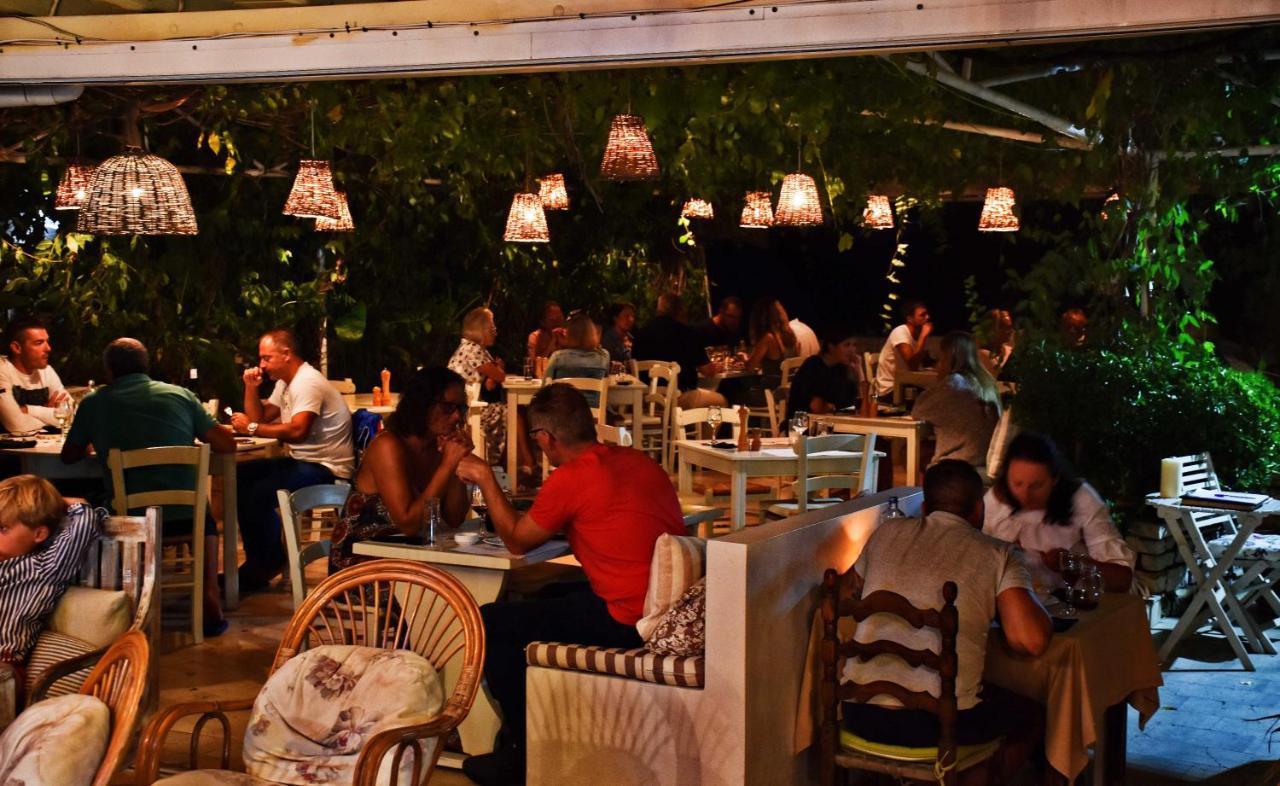 Delfini Resort Άγιος Γεώργιος Πάγων Εξωτερικό φωτογραφία