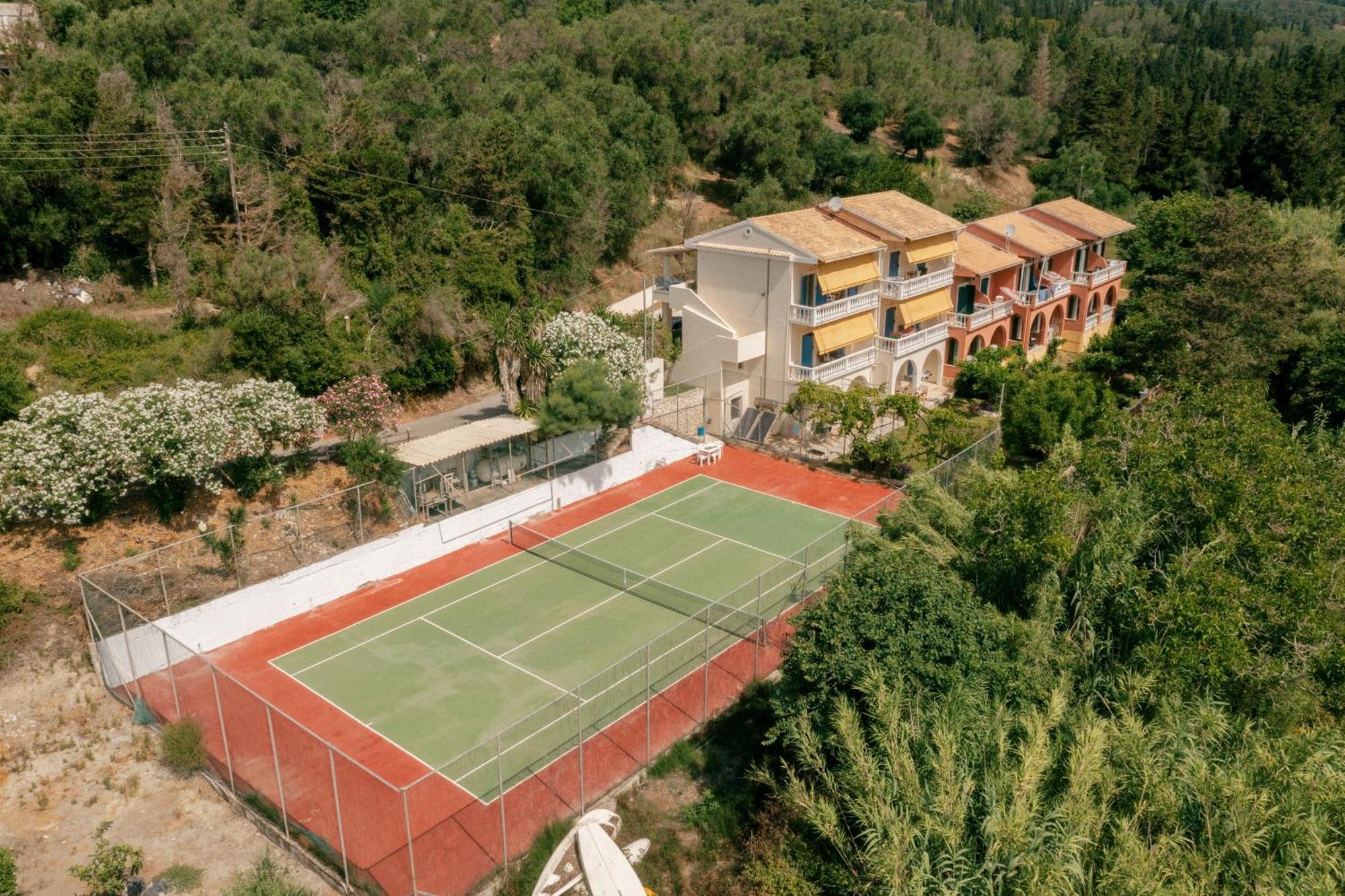 Delfini Resort Άγιος Γεώργιος Πάγων Εξωτερικό φωτογραφία