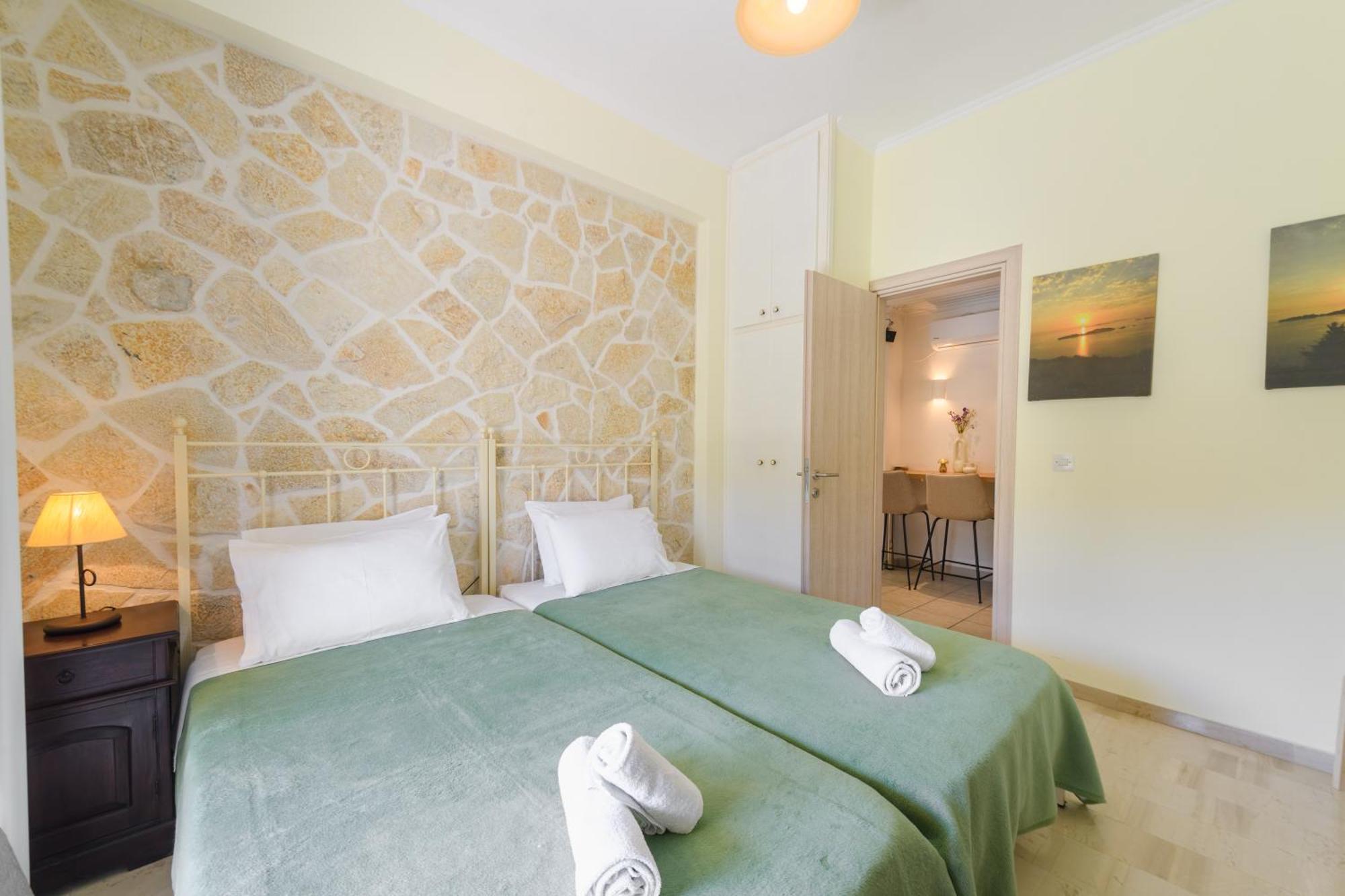 Delfini Resort Άγιος Γεώργιος Πάγων Εξωτερικό φωτογραφία