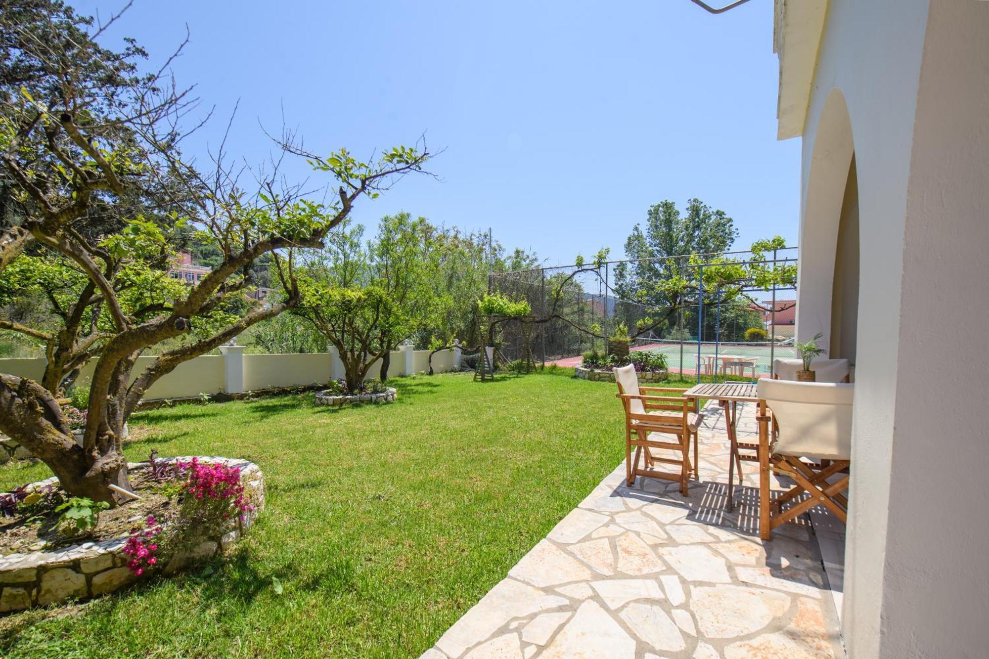 Delfini Resort Άγιος Γεώργιος Πάγων Εξωτερικό φωτογραφία